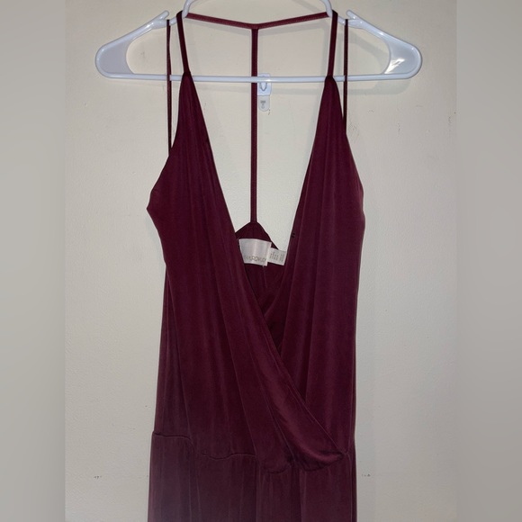 Cynthia Rowley T-Back Wide Leg Jumpsuit in Burgundy - Size M - Picture 2 of 4